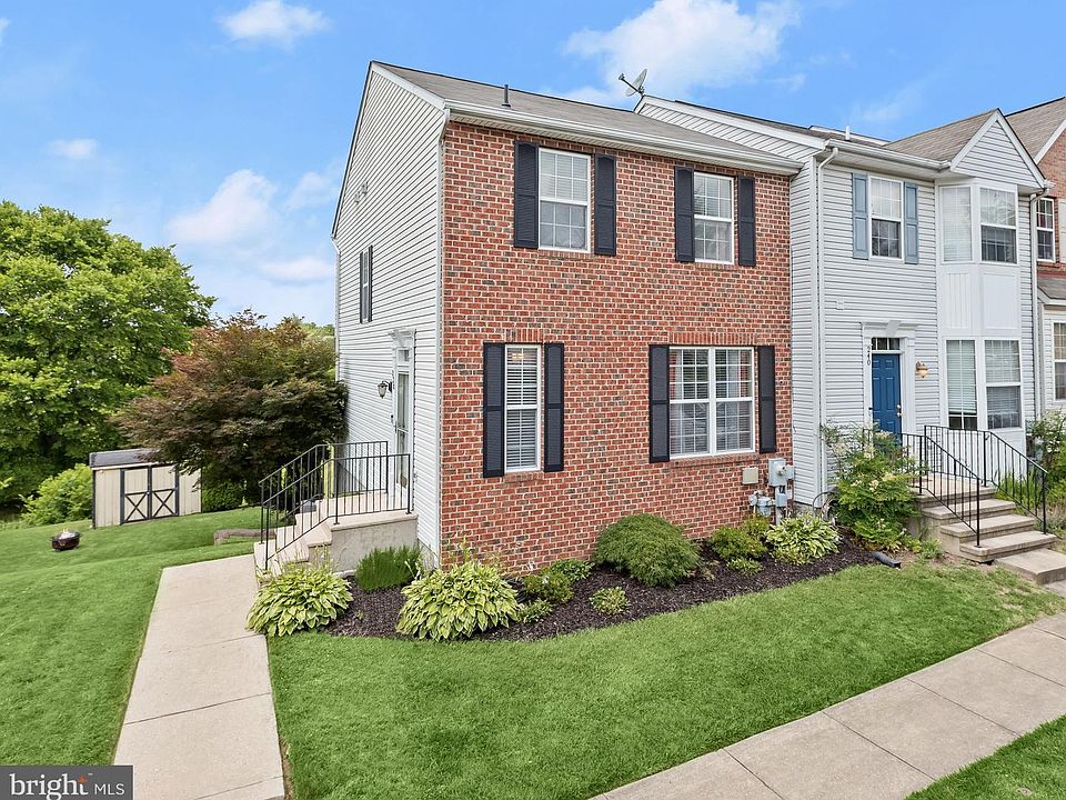 1st image of 238 Lodestone Ct