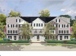 225 E Montgomery Ave #6, Ardmore, PA 19003