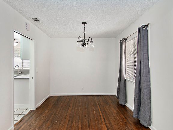 2nd image of 10410 McVine Ave