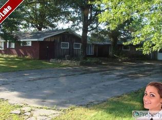 15 Stout Orchard Rd, Leoma, TN 38468