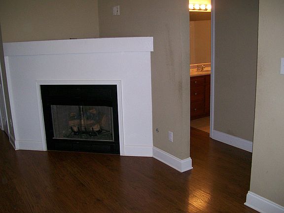 Vent-less Fireplace in Living Room