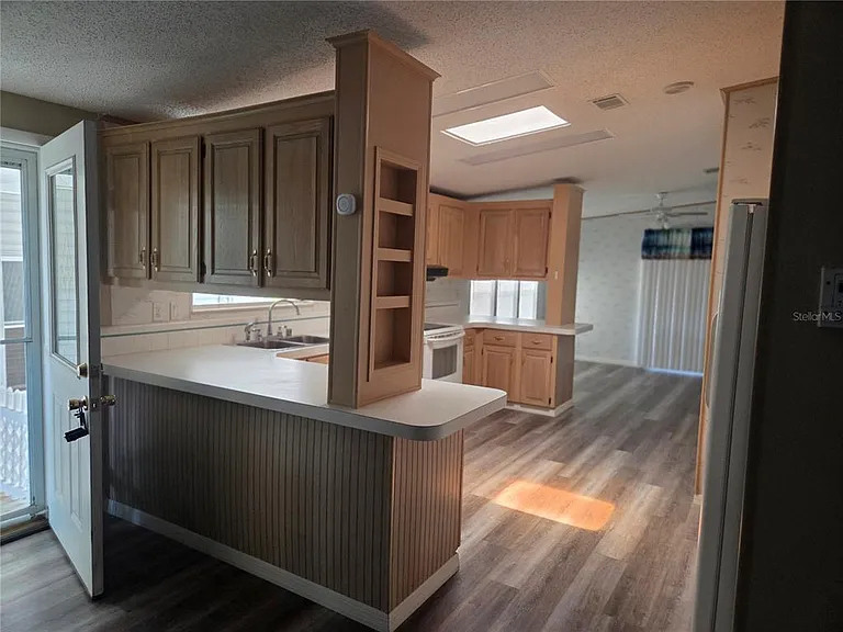 3224 Manatee Rd — Photo 5
