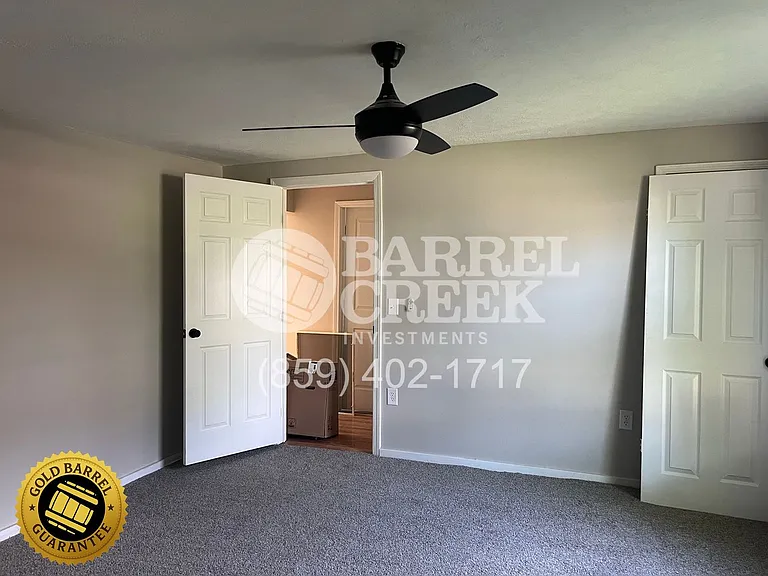 136 Georgia St — Photo 7