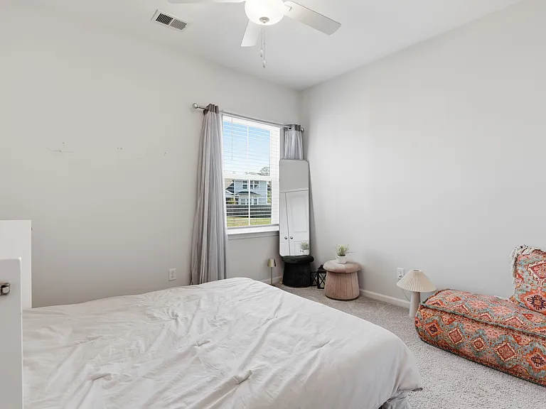 143 Nettleton Ln — Photo 11