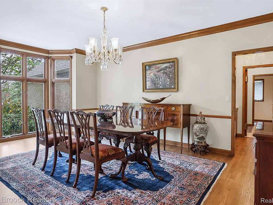 60 Kingsley Manor Dr, photo 14