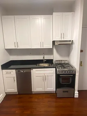 Rented by MOTION New York | media 7