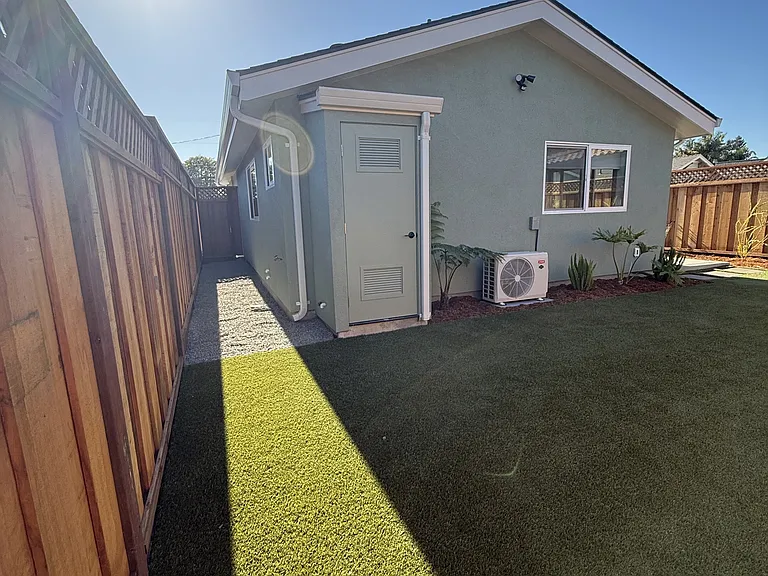 1212 Chanticleer Ave #0 — Photo 23