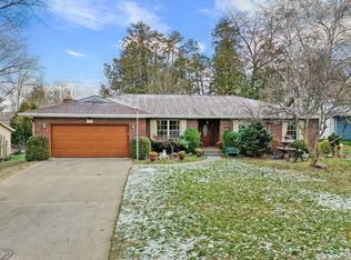 712 Cherokee St, Traverse City, MI 49684