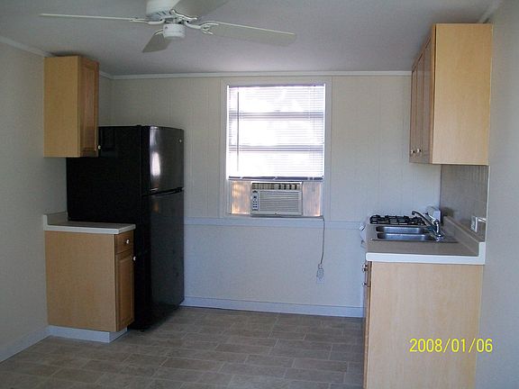 3rd image of 96 Marie Dr
