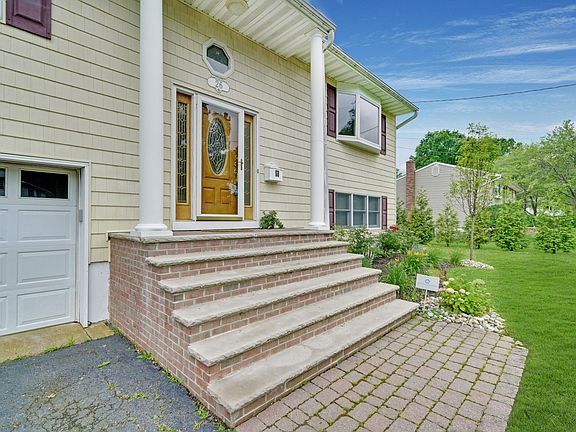 2nd image of 26 Kearney Dr