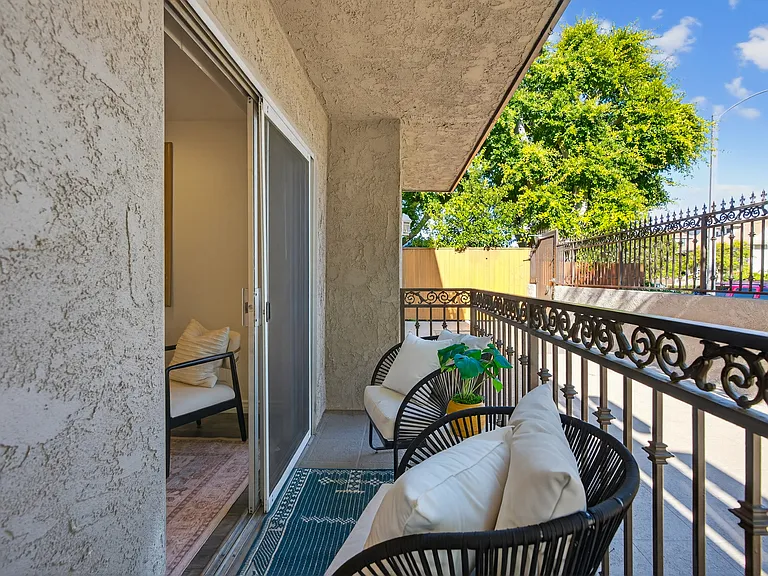 1125 Pico Blvd — Photo 27