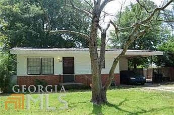 2nd image of 231 Peachtree Cir