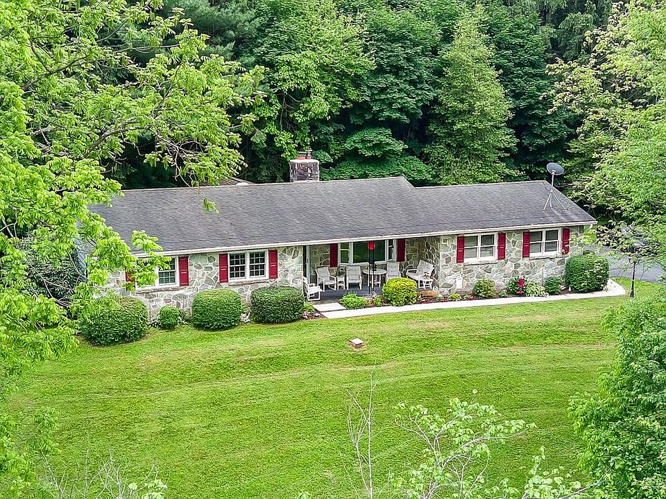 1st image of 417 Ray Mar Rd