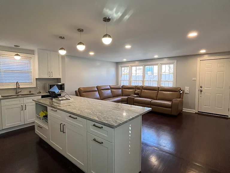 3224 S Racine Ave — Photo 14