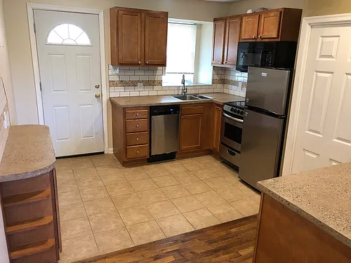 6 Woodmont Rd Photo 1