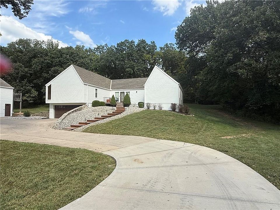 1st image of 4813 NW Northwood Rd
