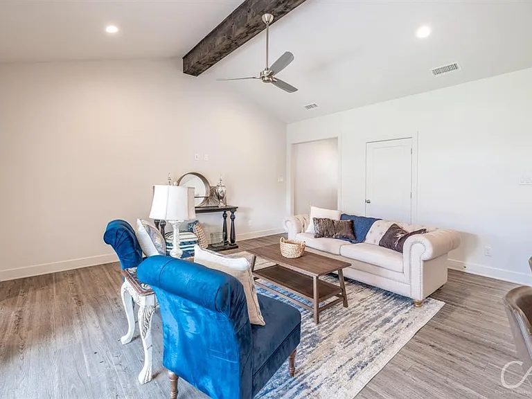 3750 Kala Dr — Photo 6