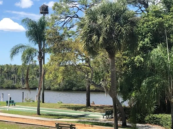 2518 SE Anchorage Cove #H2, Port St Lucie, FL 34952