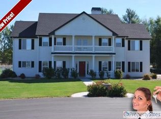 2348 N Bottle Creek Pl, Eagle, ID 83616