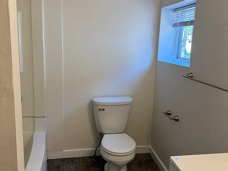 1519 Wilson St #A — Photo 11
