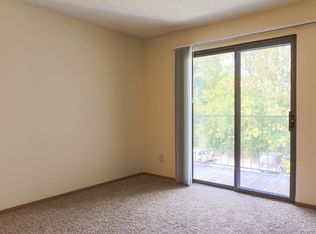 7417 Skerrydoon Ln APT 301, Blacklick, OH 43004