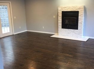3 Keighley Cir, Gravette, AR 72714