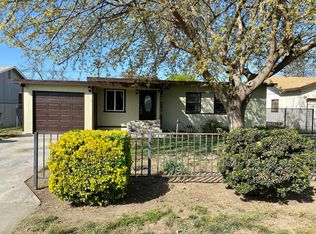 765 N G St, Tulare, CA 93274