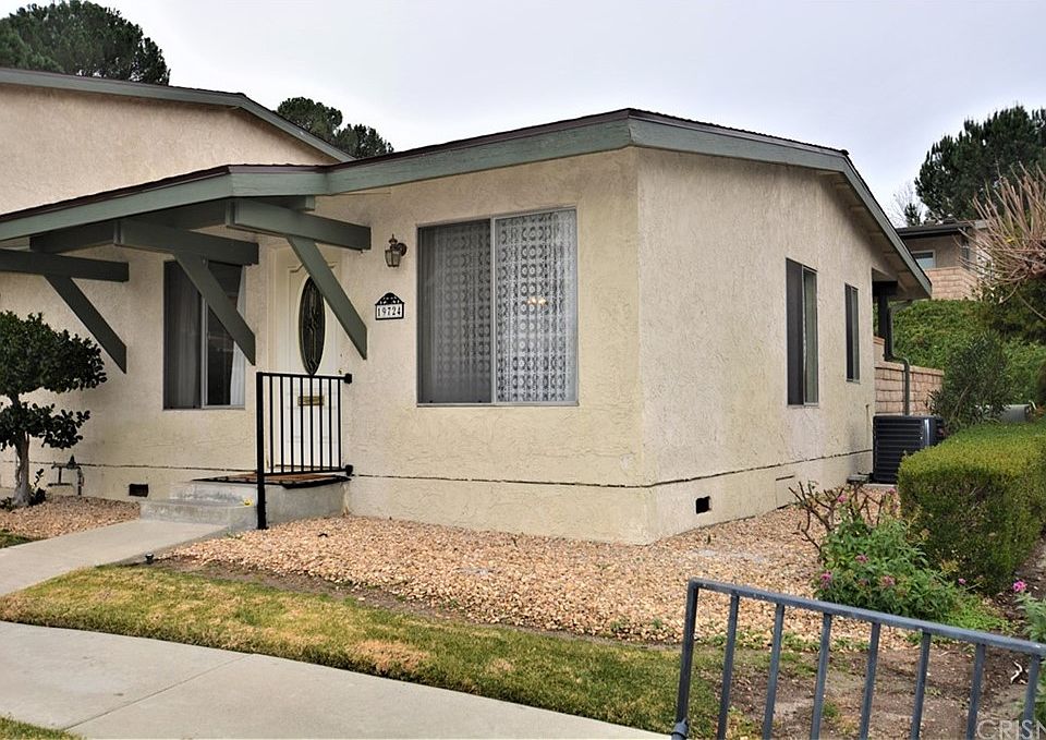 1st image of 19724 Spanish Oak Dr