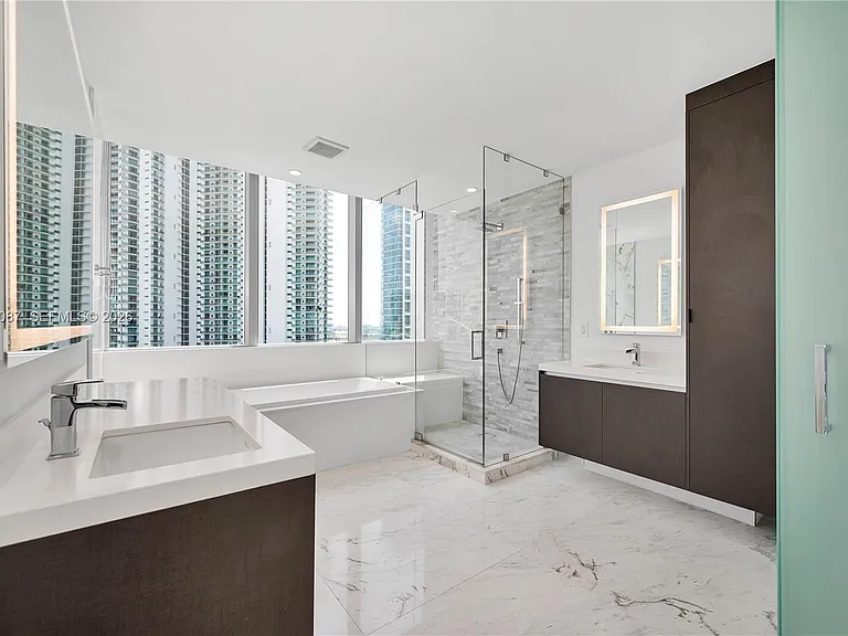 851 NE 1st Ave #1701 — Photo 25