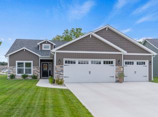 1325 Cobre Ct, Fort Wayne, IN 46845
