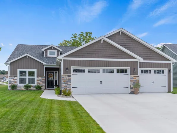 1325 Cobre Ct, Fort Wayne, IN 46845