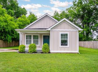107 Shearer Dr, Rossville, GA 30741