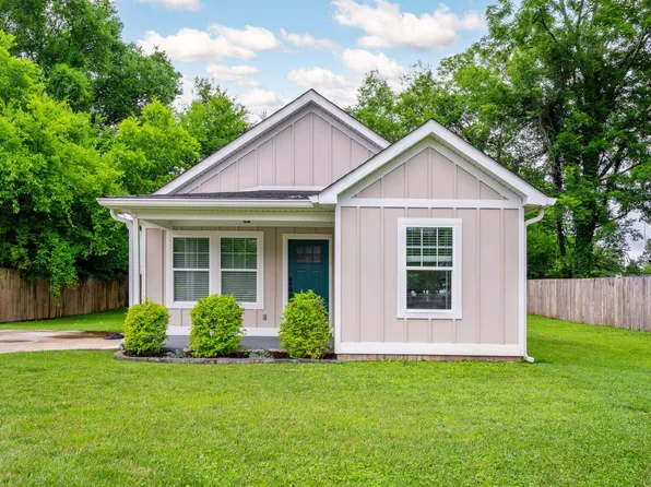 107 Shearer Dr, Rossville, GA 30741