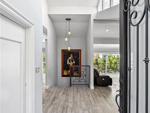 3rd image of 5143 Baza Ave