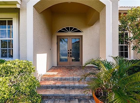 2nd image of 483 Barcelona Ct