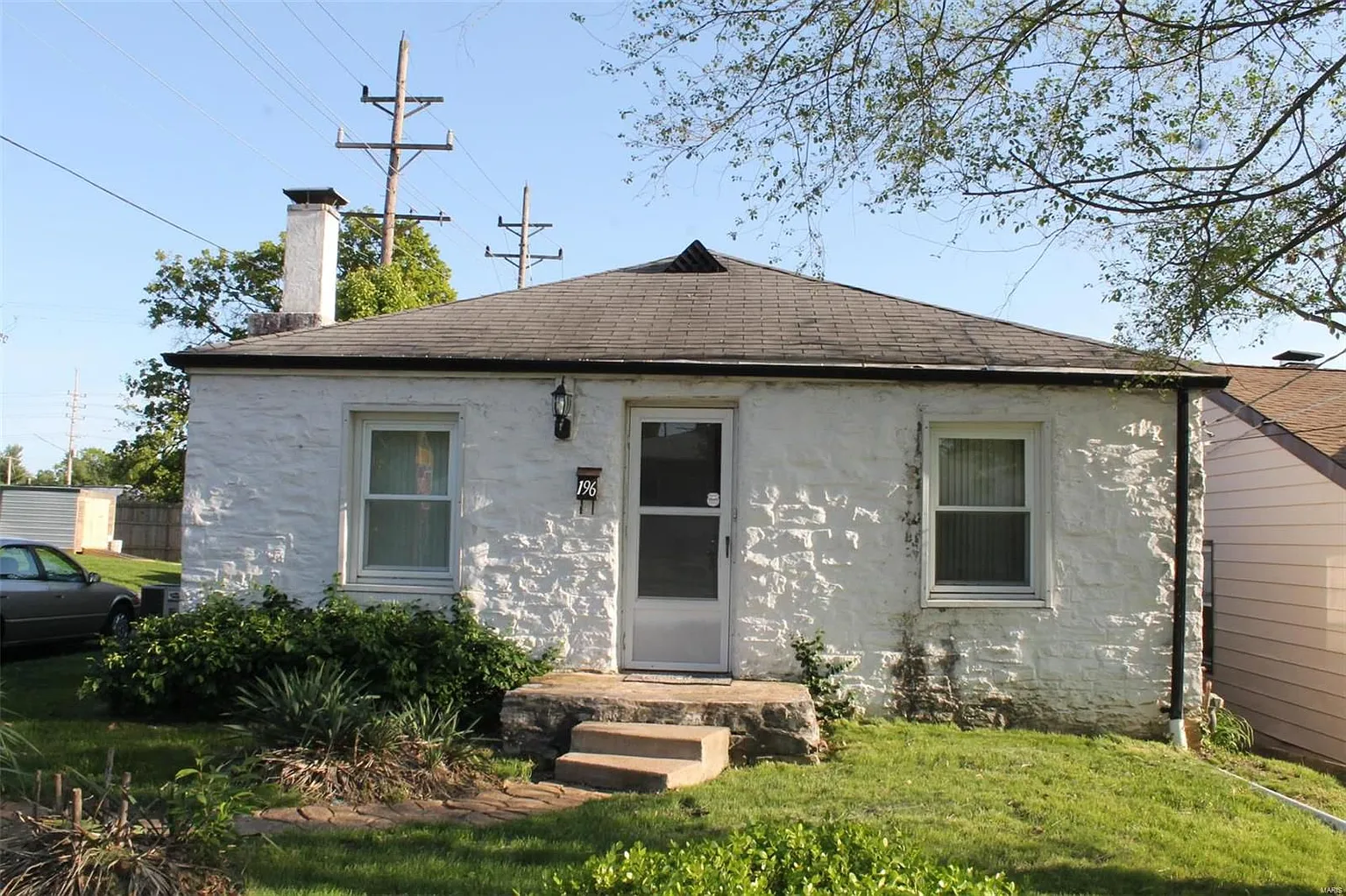 196 Deane Ct photo 1
