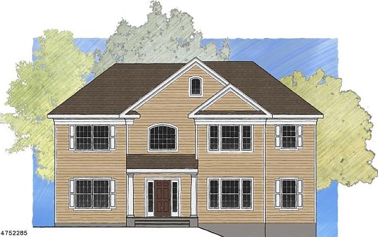 1st image of 60 Colonial Woods Dr