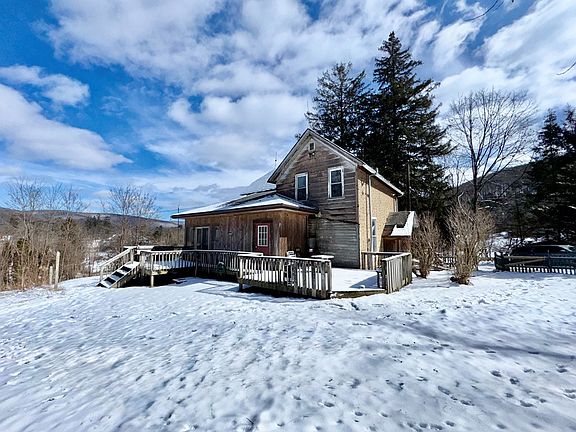 3rd image of 1330 Hanky Panky Rd