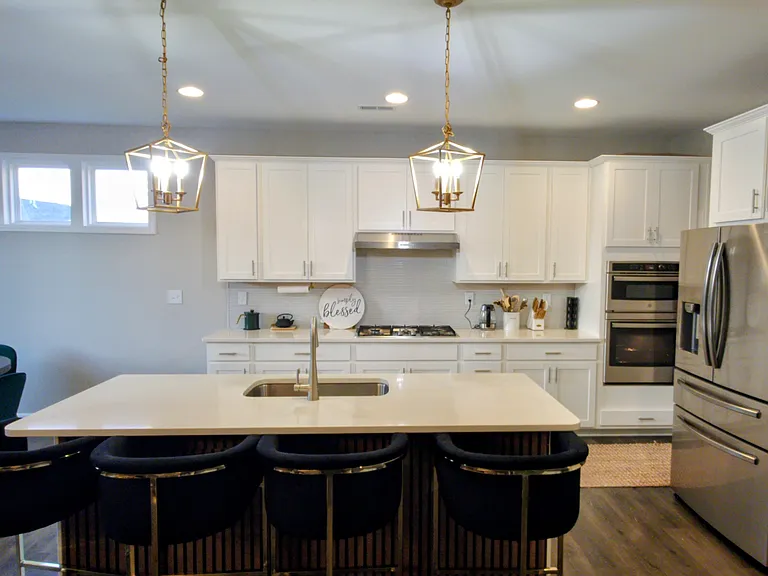 194 Winterberry St — Photo 4