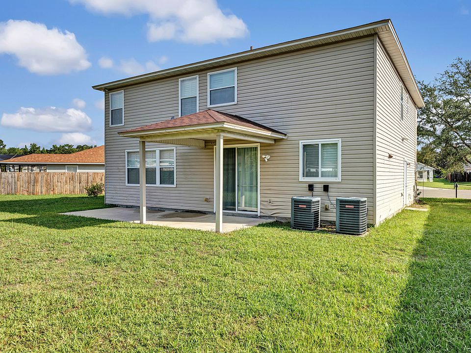 1st image of 1457 Heather Ct
