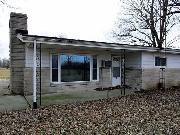 2nd image of 1504 E County Road 1135 N