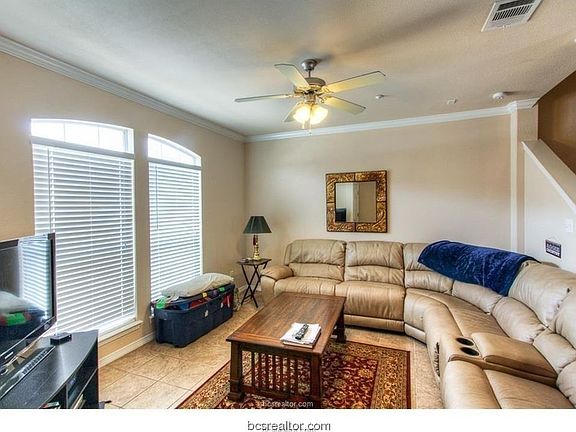 3rd image of 305 Holleman Dr E APT 405
