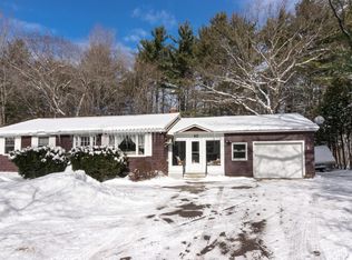 42 Maple St, Fryeburg, ME 04037