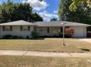 4011 Beach St, Rockford, IL 61108