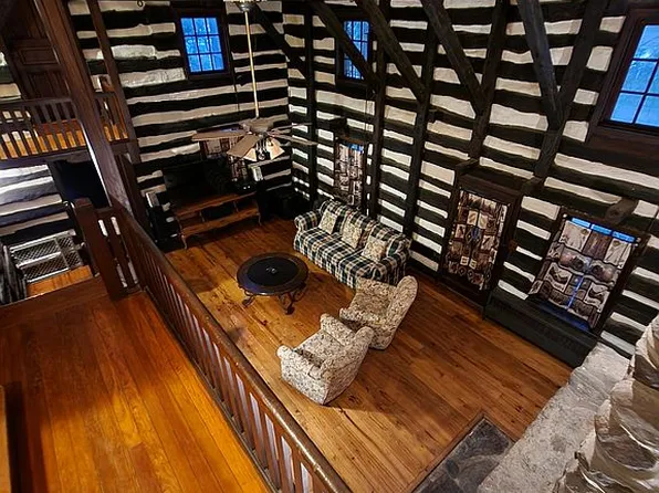 1979 Biglerville Rd, Gettysburg, PA 17325