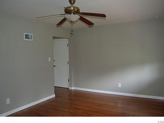 5th image of 362 Porchester Dr