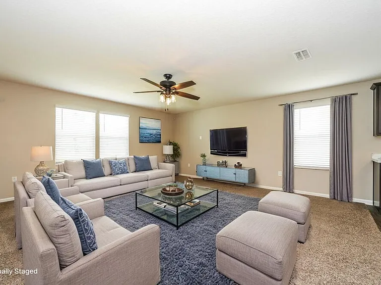 3586 Derby Forest Dr — Photo 3