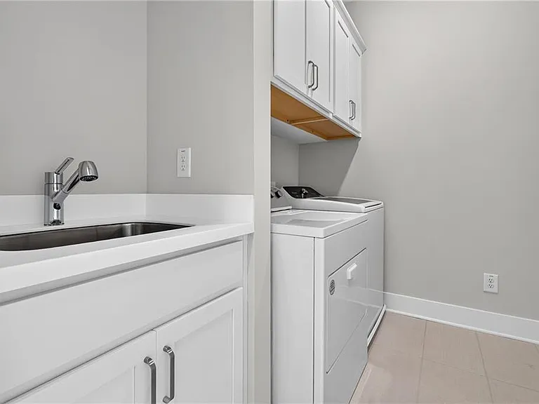 203 Grady Burrell Dr — Photo 31