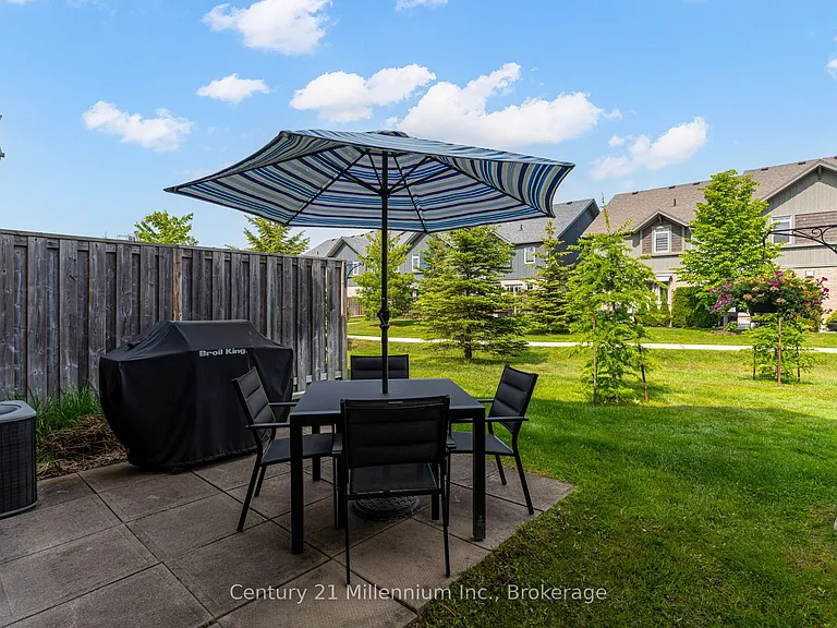 37 Silver Glen Blvd — Photo 35