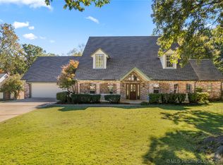 701 E Van Buren St, Broken Arrow, OK 74011